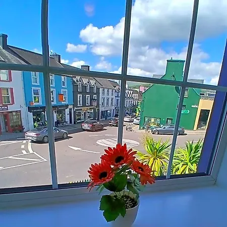 Lodge Fáilte Town Centre Kenmare