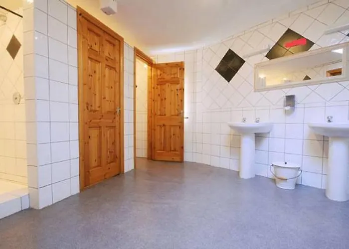 Failte Town Centre *